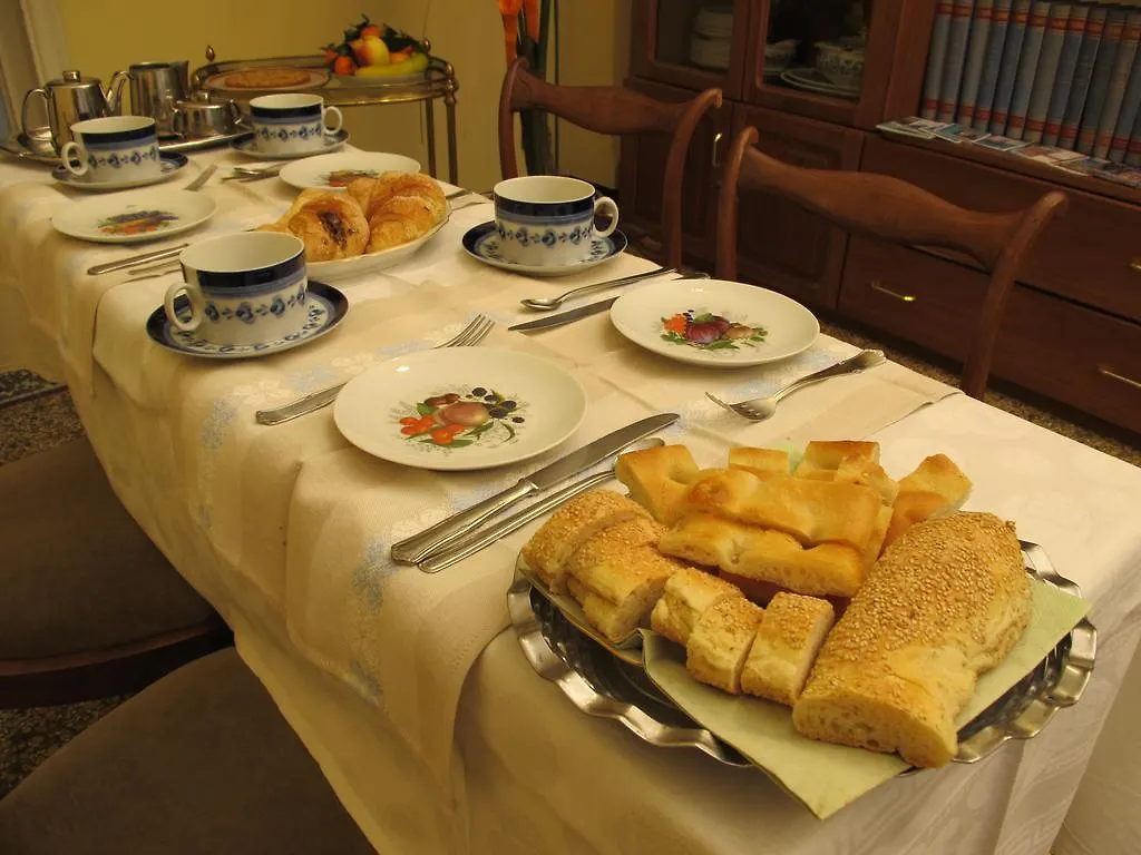 B&B Fiera Del Mare Genoa